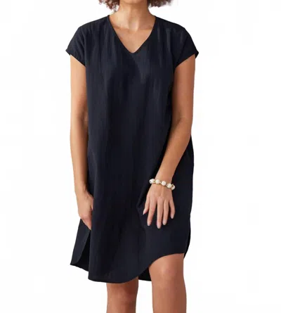 Giftcraft Sylvia Shift Mini Dress In Black In Blue