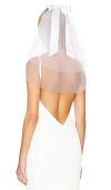 Gigi & Olive Ribbon Bow Veil In 白色