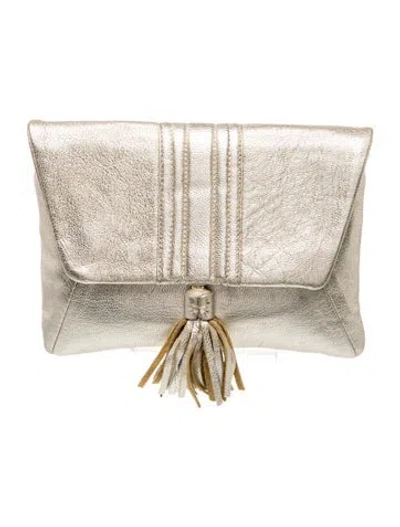 Pre-owned Gigi Leather Clutch In Metallic/silver