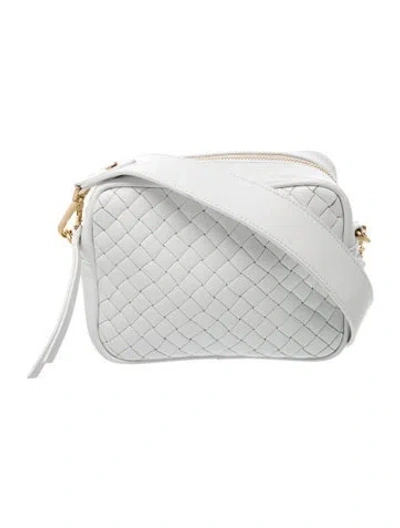 Pre-owned Gigi Leather Crossbody Bag In White