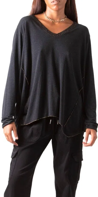 Gigi Moda Bettina V-neck Sweater In Charcoal In Black