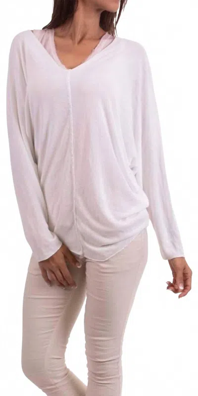 Gigi Moda Cammie V-neck Sweater In White