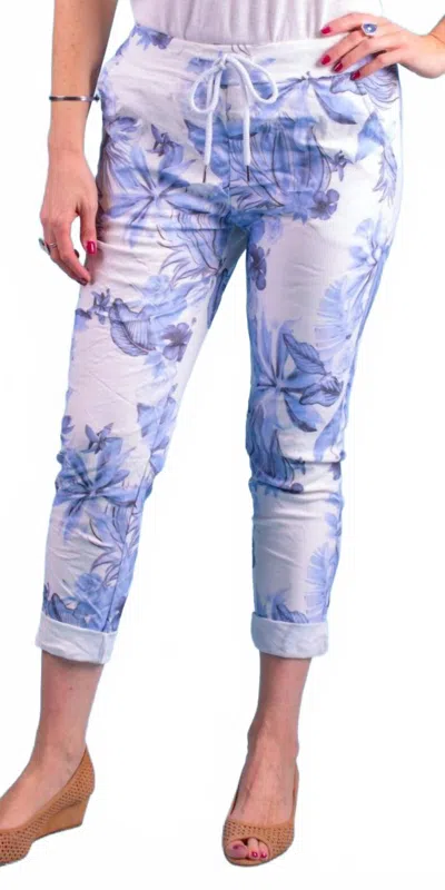 Gigi Moda Cornelia Floral Pants In Blue