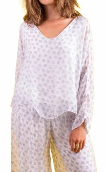 Gigi Moda Daisy Print Isabetta Scoop Neck Top In White