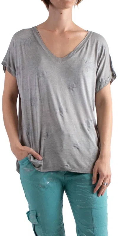 Gigi Moda Diva Scoop Neck T-shirt In Gray