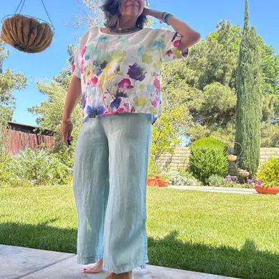 Gigi Moda Flo Linen Capri Pants In Sea Glass Blue In Multi