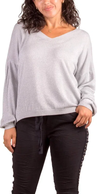 Gigi Moda Ginetta Knit Top In White In Purple
