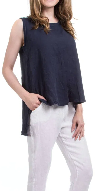 Gigi Moda Gloria Sleeveless Top In Navy In Blue