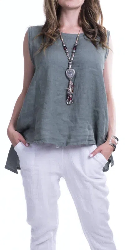 Gigi Moda Gloria Sleeveless Top In Olive In Green