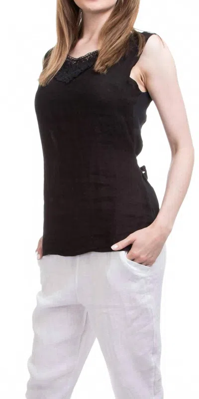 Gigi Moda Lolly Sleeveless Top In Black