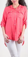 Gigi Moda Navi Linen Button Down Shirt In Coral In Pink