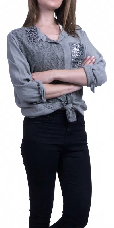 Gigi Moda Patricia Button Front Blouse In Olive In Gray