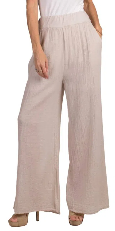 Gigi Moda Pescara Cotton Pants In Beige In White