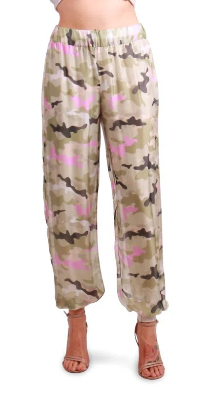 Gigi Moda Petrella Camo Jogger Pants In Cream In Pattern