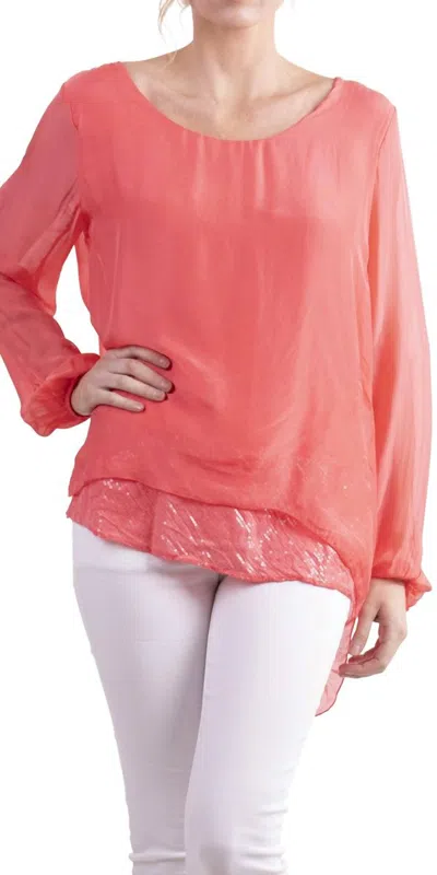 Gigi Moda Tara Sleeve Scoop Neck Blouse In Coral In Pink