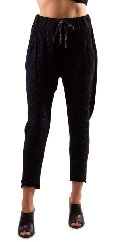 Gigi Moda Terza Lace Cropped Pants In Black