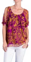 Gigi Moda Vacanza Silk Short Sleeve Blouse In Mustard/burgundy In Multi