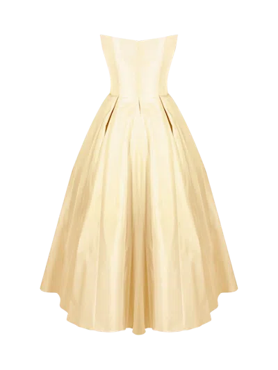 Gigii's In Yellow