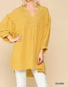 Gigio Crochet V-neck Swing Hi-lo Hem Top In Golden In Gold