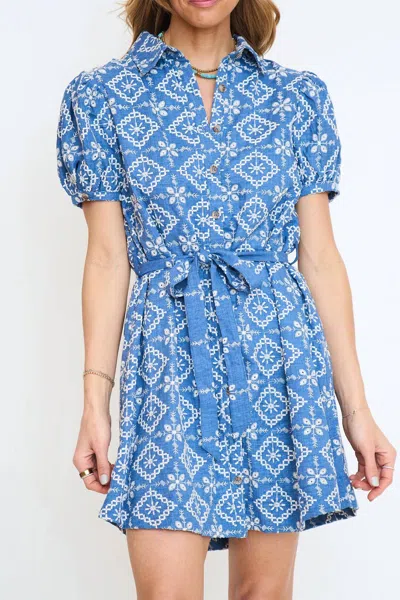 Gigio Embroidered Button Down Shirt Dress In Blue