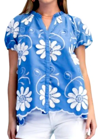Gigio Floral Appliqué And Embroidered V-neck Top In Blue White