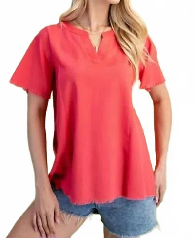 Gigio Linen Short Sleeve Top In Coral In Red