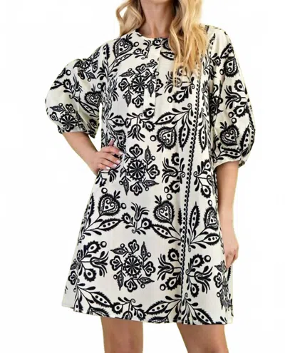 Gigio Round Neck Mini Dress In Black In Multi