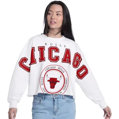 G-iii 4her By Carl Banks White Chicago Bulls Bleachers Cropped French Terry Sweatshirt
