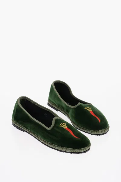 Gil Casas Solid Color Velvet Furlane With Chilli Pepper Embroidery In Green