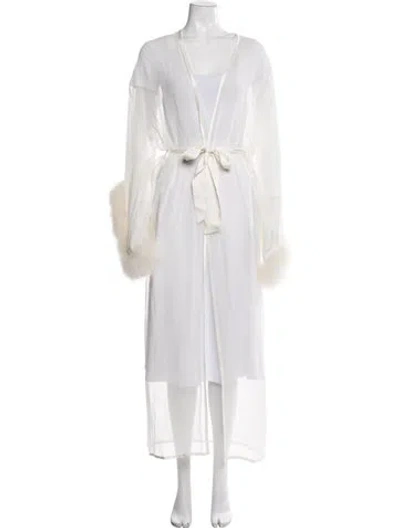 Pre-owned Gilda & Pearl Silk Fur Trim Robe In White