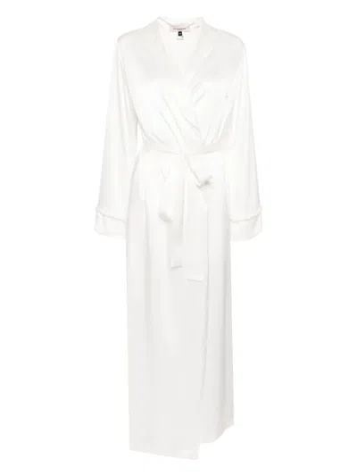 Gilda & Pearl Silk Robe In White