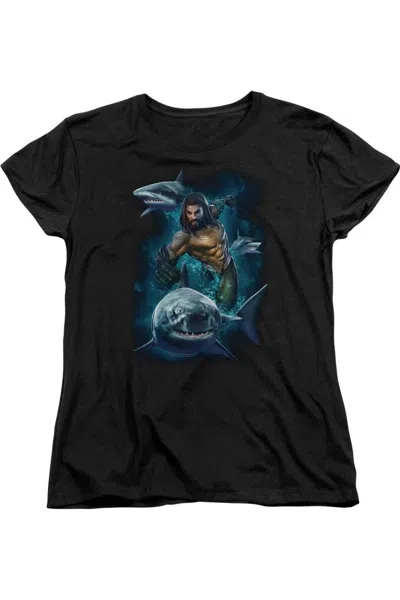 Gildan Aquaman Movie Swimming With Sharks Short Sleeve Women´s Tee / T-shirt In Black