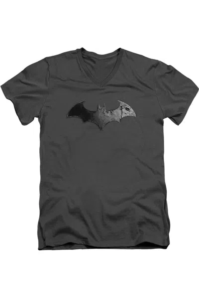 Gildan Batman Arkham City Bat Logo Short Sleeve Adult V Neck Tee / T-shirt In Pink