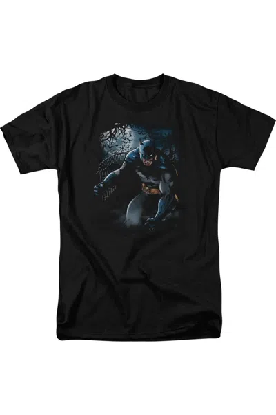 Gildan Batman Light Of The Moon Short Sleeve Adult Tee / T-shirt In Black