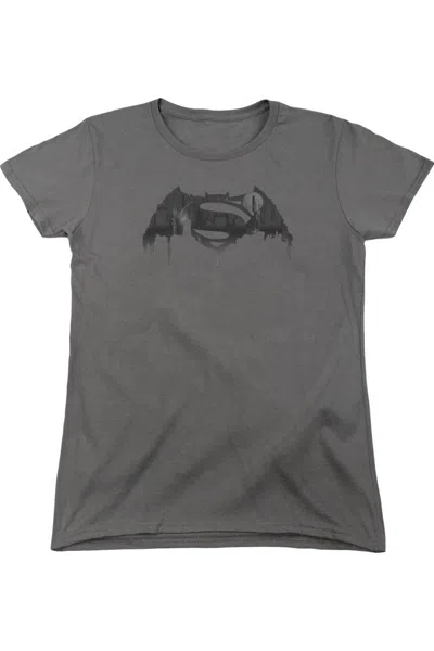 Gildan Batman V Superman Cityscape Logo Short Sleeve Womens Tee / T-shirt In Pink