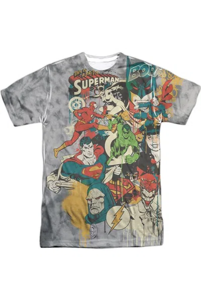 Gildan Dc Comics Friends Or Foes Short Sleeve Adult 100% Poly Crew Tee / T-shirt In White