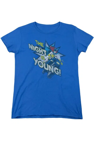 Gildan Dc Comics The Night Is Young Short Sleeve Womens Tee / T-shirt In Blue