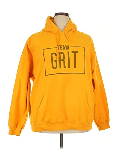 Pre-owned Gildan Pullover Hoodie In Yellow