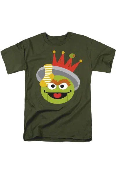 Gildan Sesame Street Christmas Nutcracker Oscar The Grouch Short Sleeve Adult Tee / T-shirt In Green