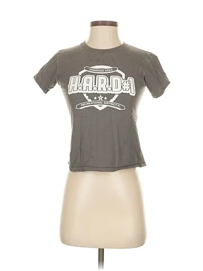 Pre-owned Gildan Short Sleeve T-shirt In Gray