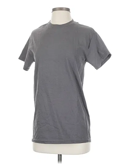 Pre-owned Gildan Short Sleeve T-shirt In Gray