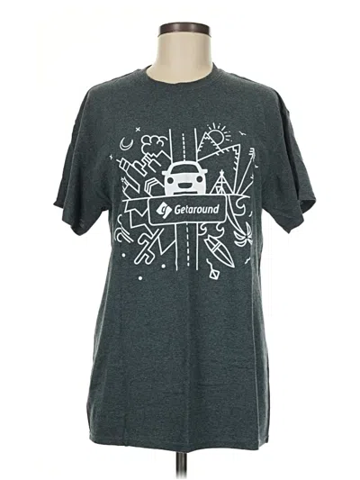 Pre-owned Gildan Short Sleeve T-shirt In Gray