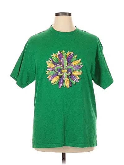 Pre-owned Gildan Short Sleeve T-shirt In Green