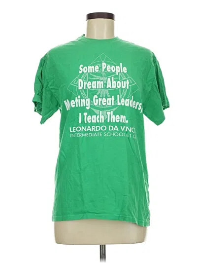 Pre-owned Gildan Short Sleeve T-shirt In Green