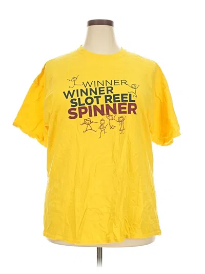 Pre-owned Gildan Short Sleeve T-shirt In Yellow