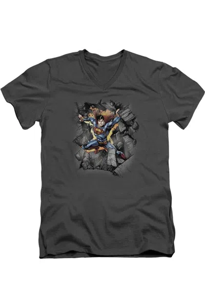 Gildan Superman Break On Through Short Sleeve Adult V Neck Tee / T-shirt In Pink