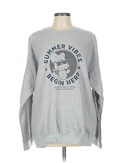 Pre-owned Gildan Sweatshirt In Silver