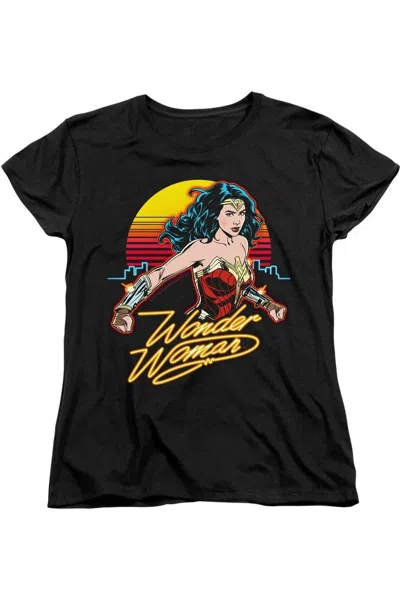 Gildan Wonder Woman 84 Skyline Short Sleeve Women´s Tee / T-shirt In Black