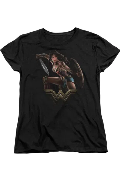 Gildan Wonder Woman Movie Fight Short Sleeve Womens Tee / T-shirt In Black