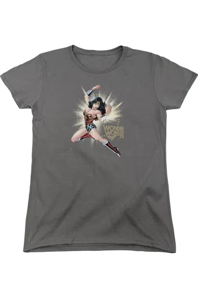 Gildan Wonder Woman Ww75 The Bracelets Of Submission Short Sleeve Womens Tee / T-shirt In Pink